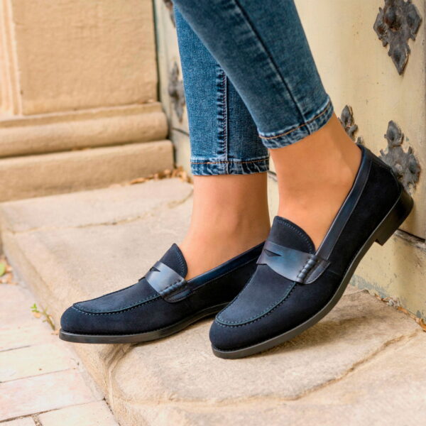 Women's Loafer style