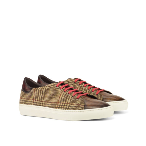 Trainer - Image 2